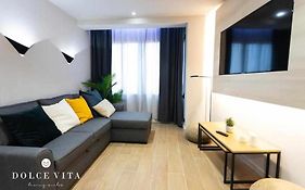 Apartamento Milano Living Suites En Vila Real